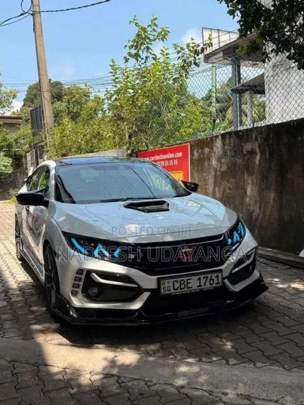 Honda Civic 2018 Car (Used)