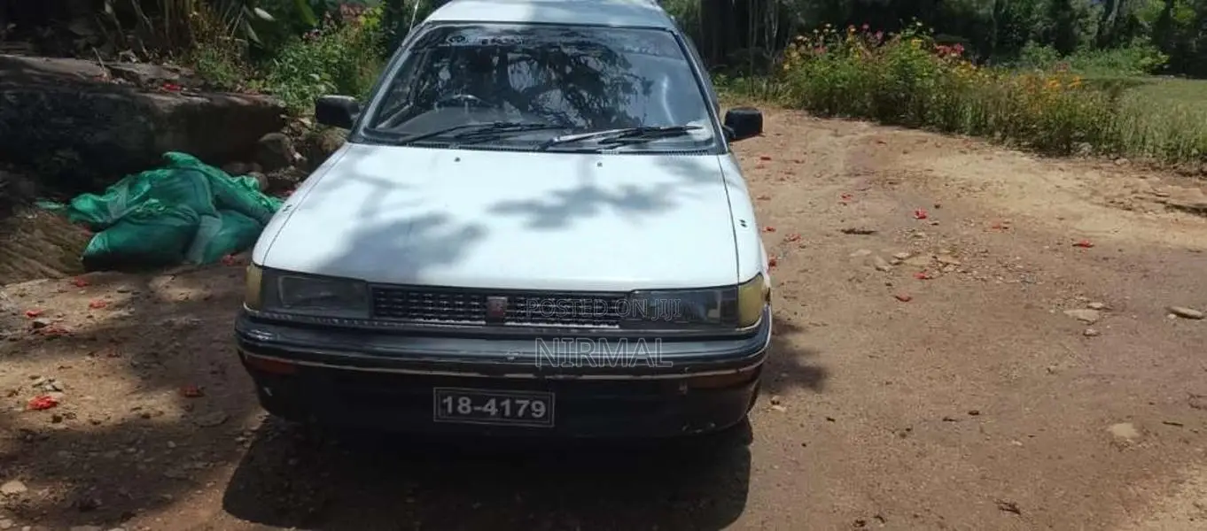 Toyota Corolla 1989 Car (Used)
