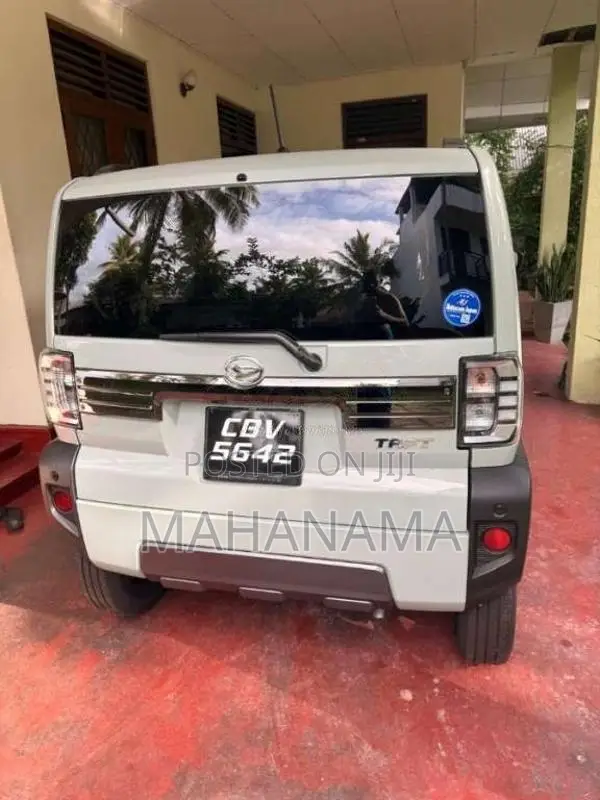 Daihatsu Taft Dark Chrome 2024 Car (Used)
