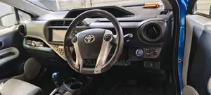Toyota Aqua 2014 Car (Used)