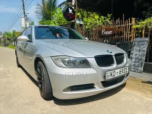 BMW 320i 2007 Car (Used)