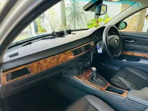 BMW 320i 2007 Car (Used)