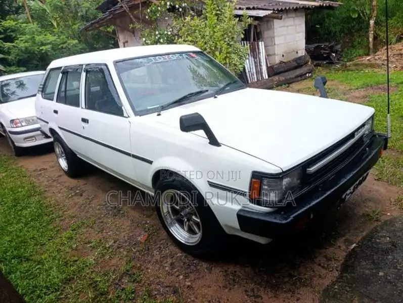 Toyota Dx Wagon 1987 Car (Used)