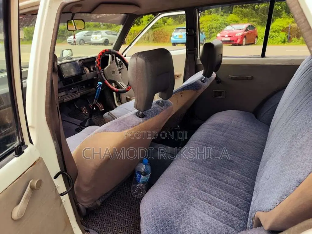 Toyota Dx Wagon 1987 Car (Used)