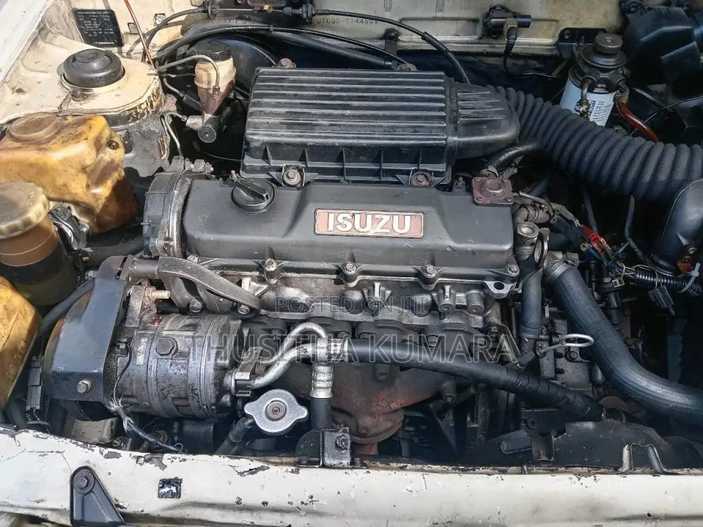 Isuzu Gemini 1989 Car (Used)