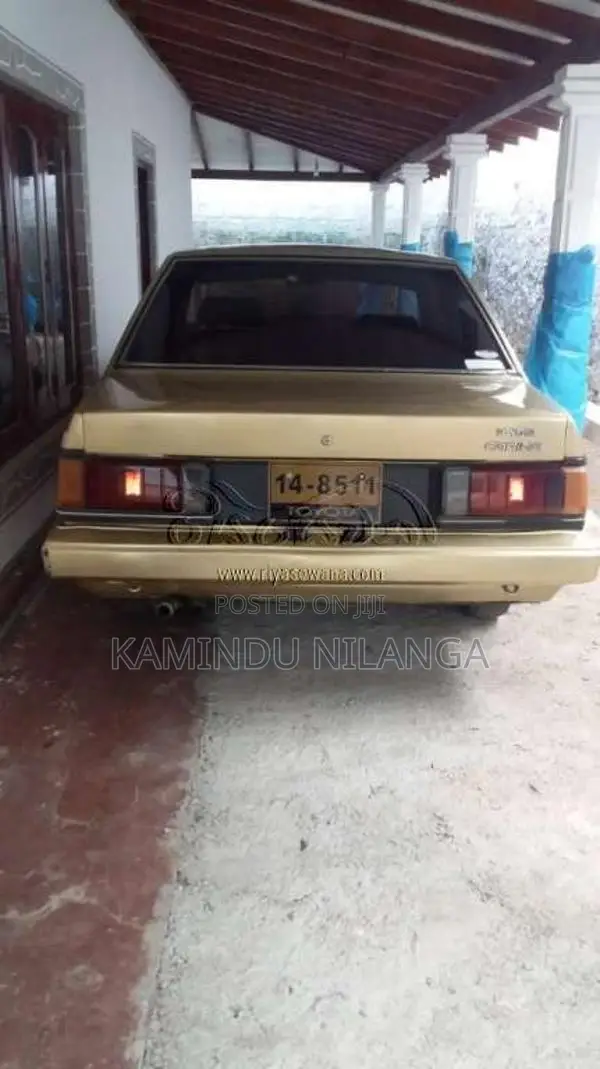 Toyota Carina 1988 Car (Used)