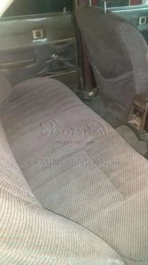 Toyota Carina 1988 Car (Used)
