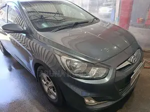 Hyundai Accent 2011 Car (Used)