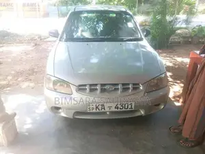Hyundai Accent 2002 Car (Used)