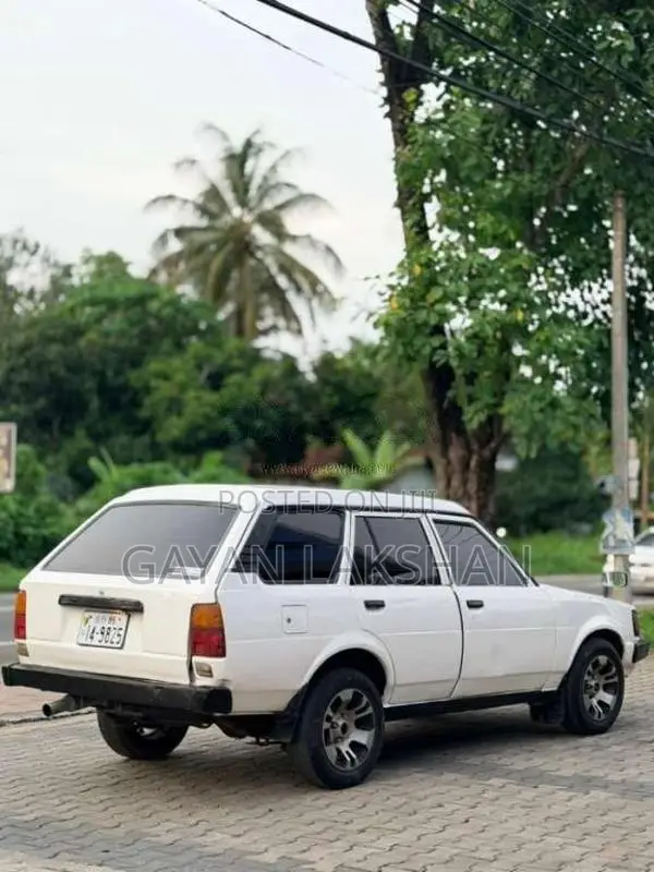 Toyota Corolla 1987 Car (Used)