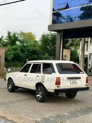 Toyota Corolla 1987 Car (Used)