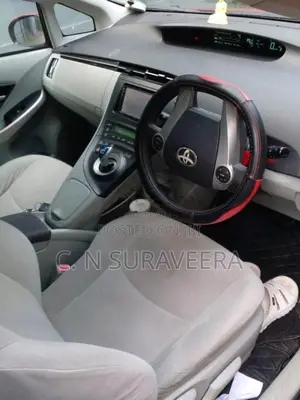 Toyota Prius 2011 Car (Used)