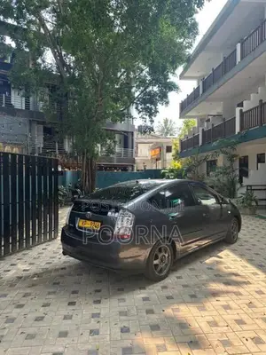 Toyota Prius 2008 Car (Used)