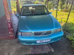 Volvo S70 1997 Car (Used)