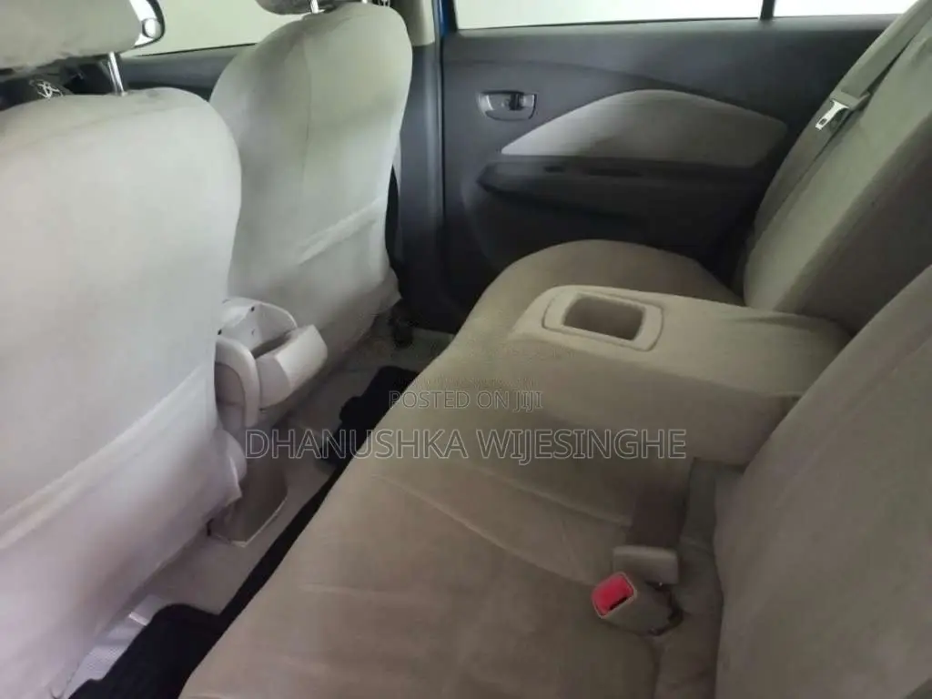 Toyota Yaris 2012 Car (Used)