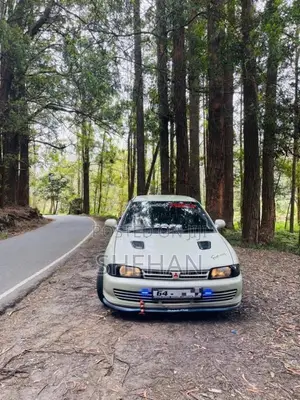 Mitsubishi Lancer CB8 1995 Car (Used)