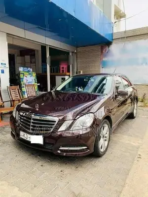 Mercedes-Benz E200 2010 Car (Used)