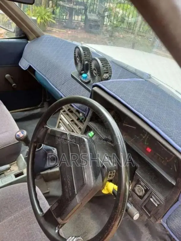 Toyota Corona 1983 Car (Used)