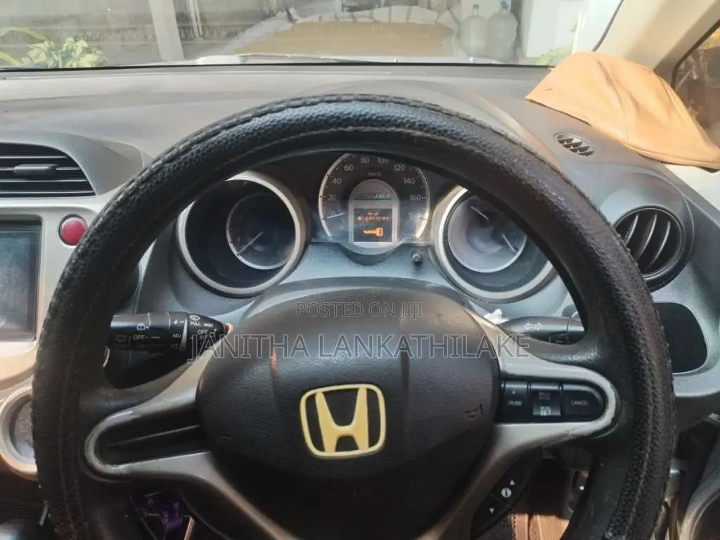 Honda Fit 2010 Car (Used)