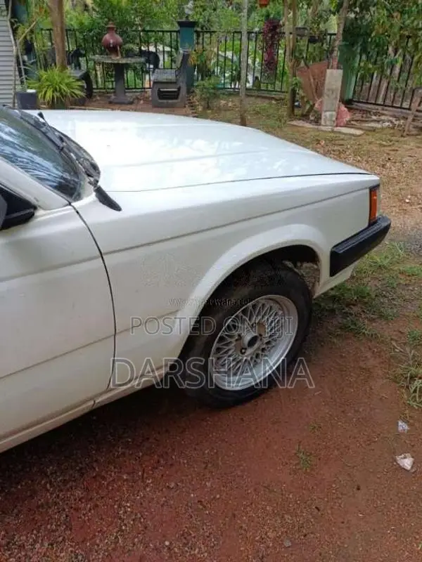 Toyota Corona 1983 Car (Used)