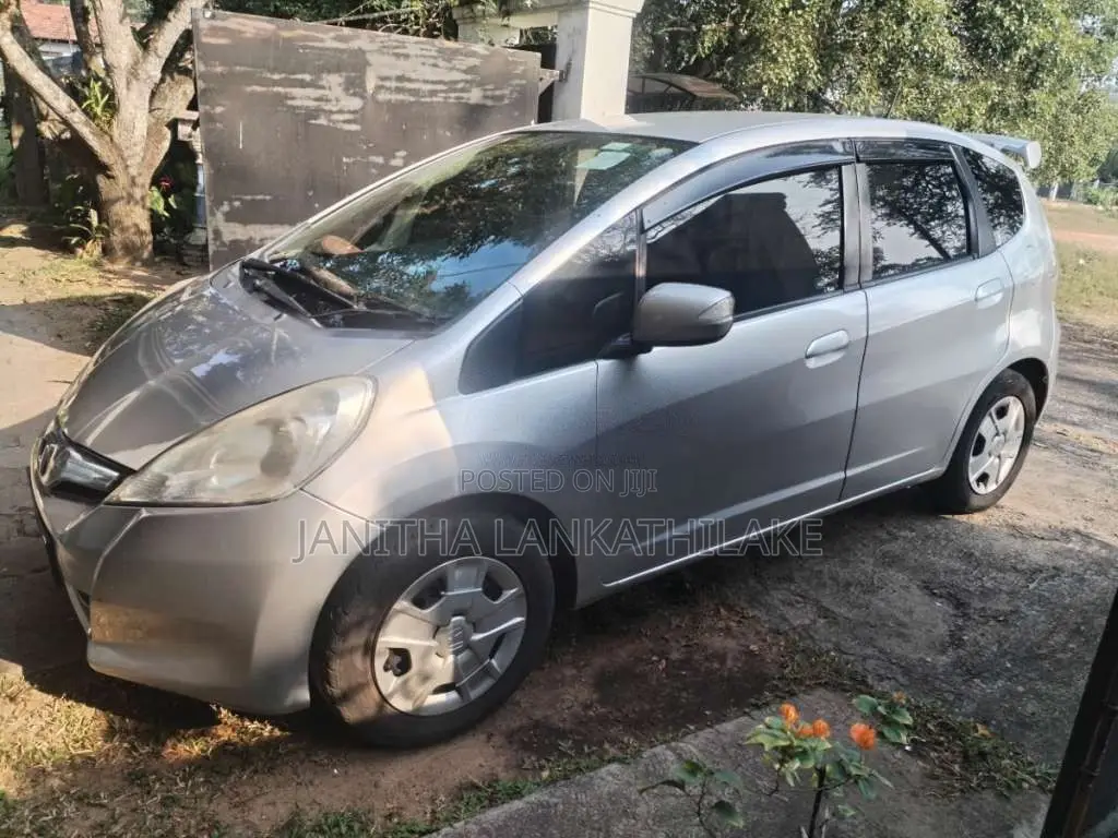Honda Fit 2010 Car (Used)