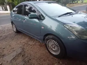 Toyota Prius 2008 Car (Used)