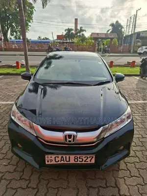 Honda Grace 2014 Car (Used)