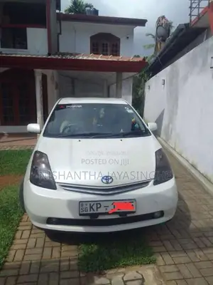 Toyota Prius 2008 Car (Used)