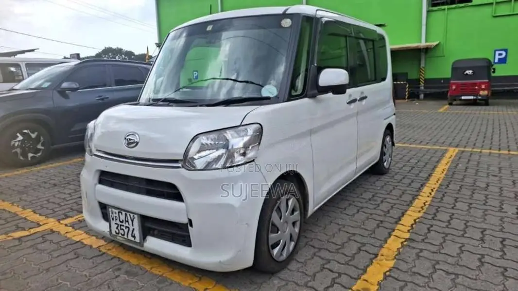 Daihatsu Tanto 2017 Car (Used)