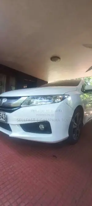 Honda Grace 2016 Car (Used)