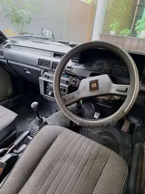 Toyota Corolla 1984 Car (Used)