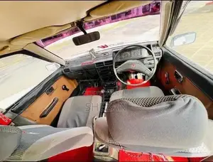 Mitsubishi Lancer Box 1981 Car (Used)