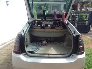 Toyota Prius 2008 Car (Used)
