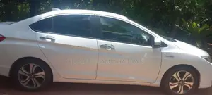 Honda Grace 2016 Car (Used)