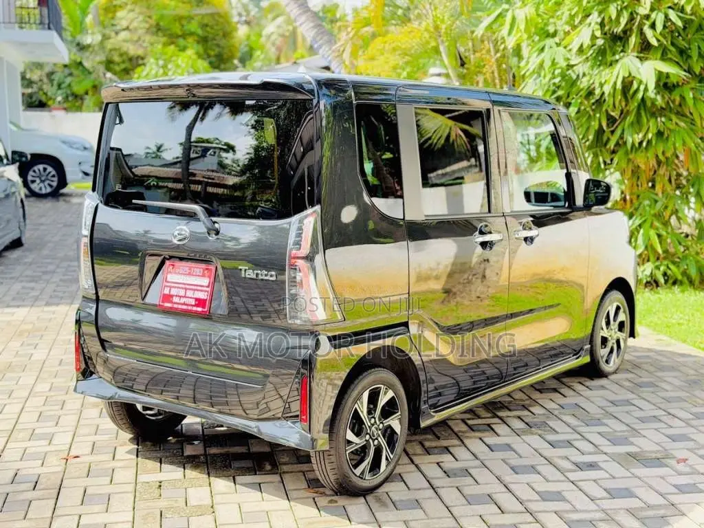 Daihatsu Tanto Custom X 2024 Car Unregistered (Recondition)