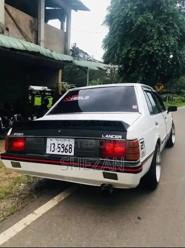 Mitsubishi Lancer Box 1981 Car (Used)