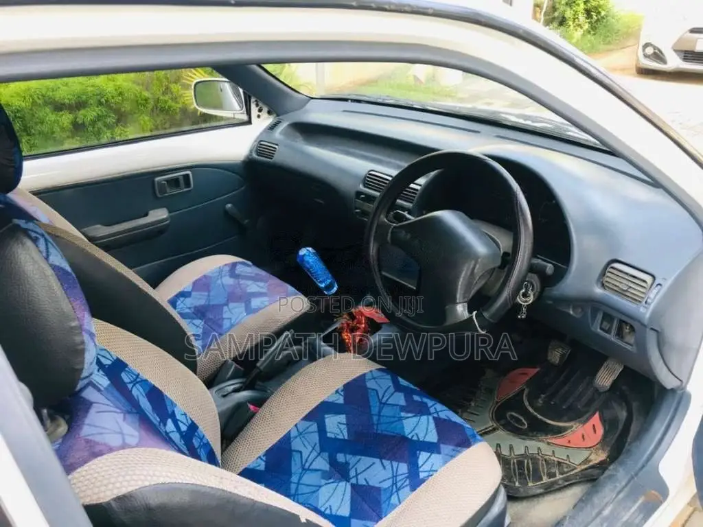 Toyota Corolla Windy 2 1996 Car (Used)