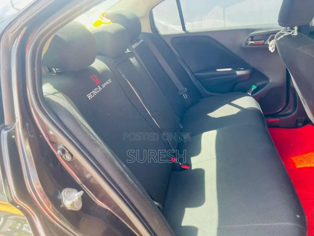 Honda Grace 2015 Car (Used)