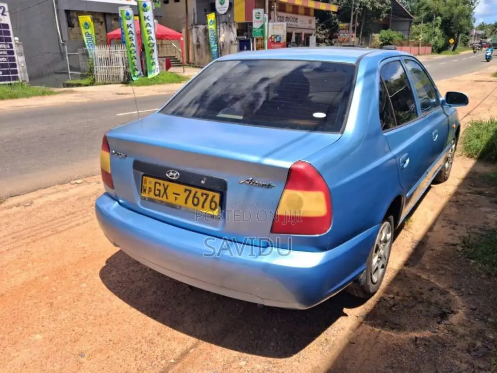 Hyundai Accent 2002 Car (Used)