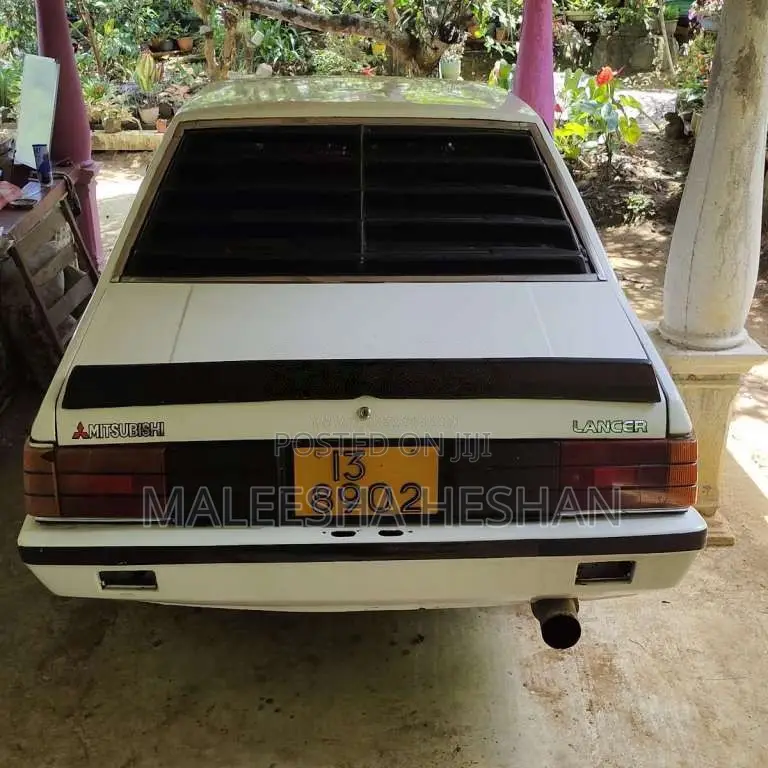 Mitsubishi Lancer Box 1981 Car (Used)