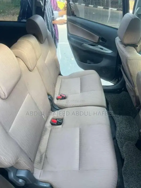 Toyota Avanza 2017 Car (Used)