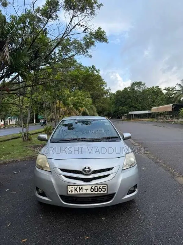 Toyota Belta 2007 Car (Used)