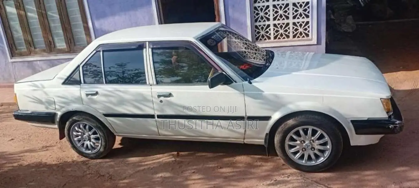 Toyota Carina 1984 Car (Used)