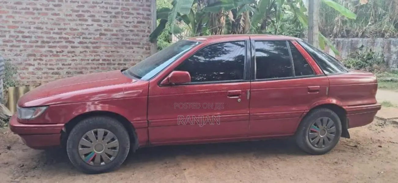 Mitsubishi Lancer 4D65 1992 Car (Used)