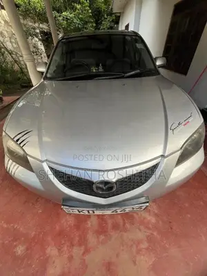 Mazda Axela 2004 Car (Used)