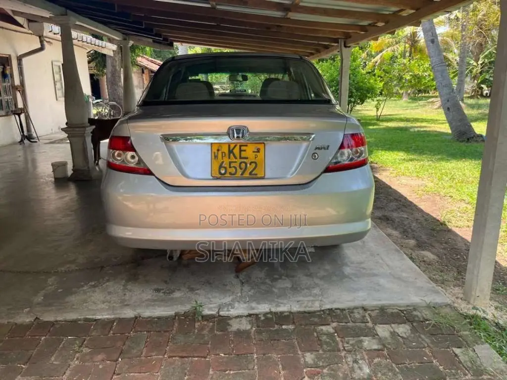 Honda Fit Aria 2004 Car (Used)