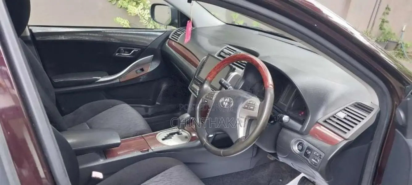 Toyota Allion 260 2010 Car (Used)