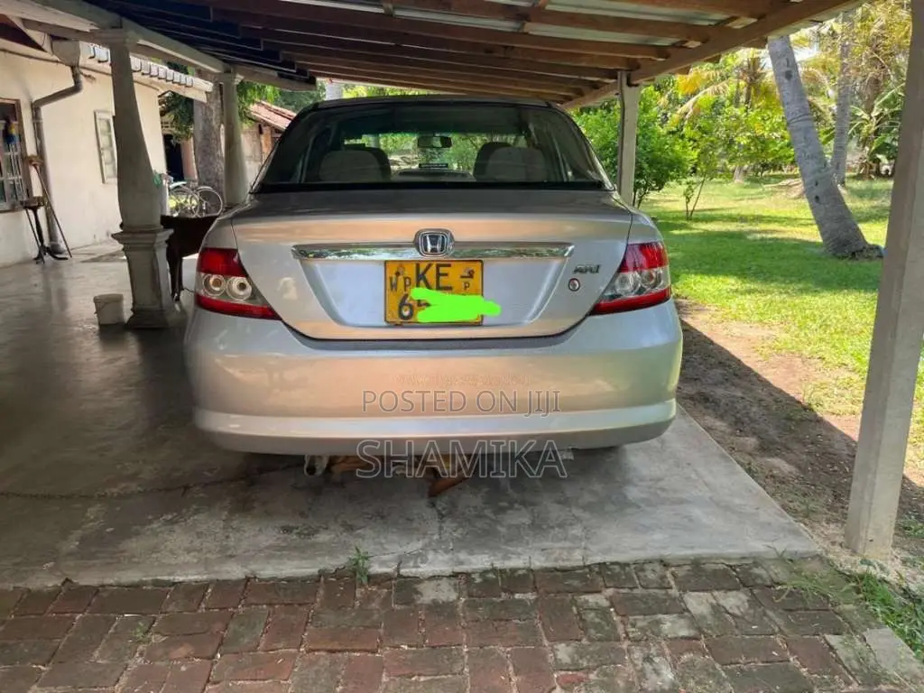 Honda Fit Aria 2004 Car (Used)