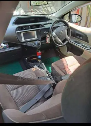 Toyota Aqua 2012 Car (Used)