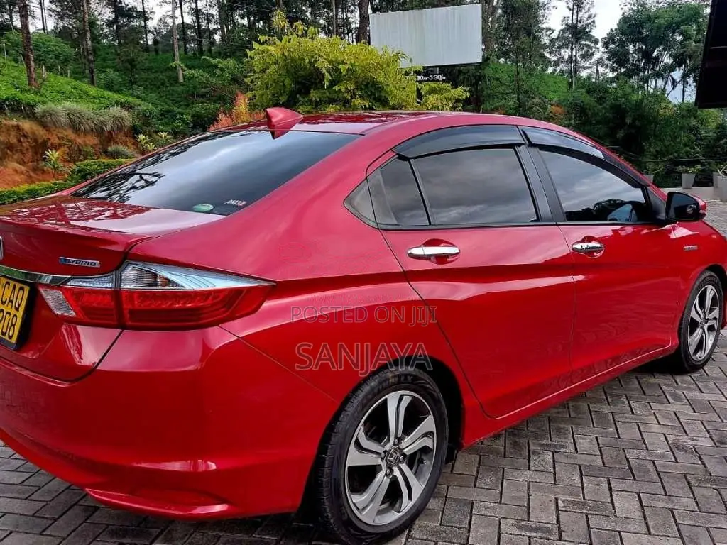 Honda Grace Ex 2016 Car (Used)